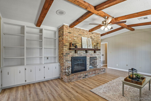 3719 Cricklewood Drive