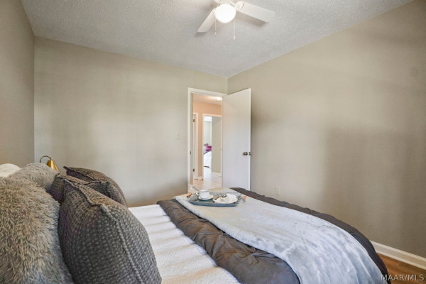 3719 Cricklewood Drive