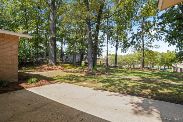 3719 Cricklewood Drive