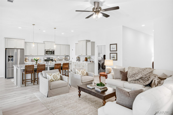 9525 Dakota Drive