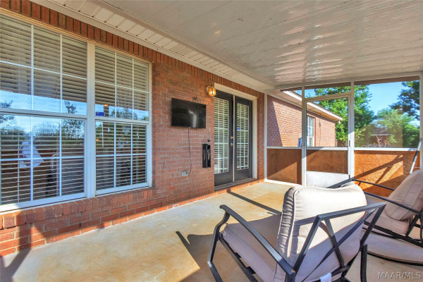 208 Allen Drive