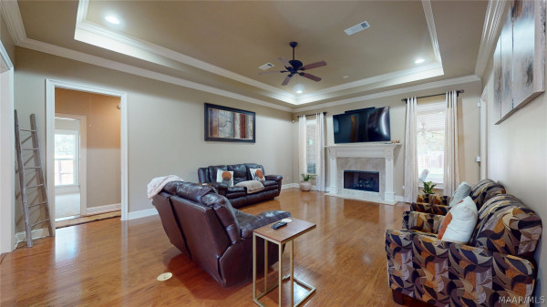 499 Weatherby Trail