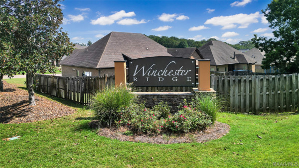 499 Weatherby Trail