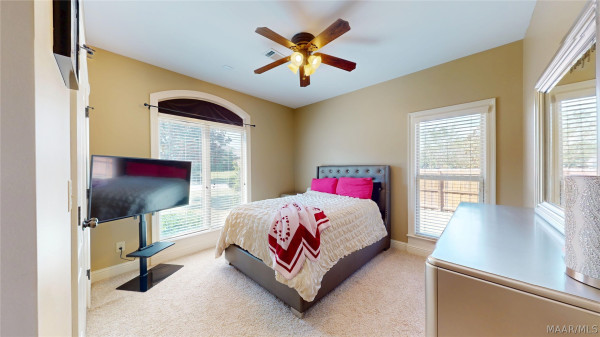 499 Weatherby Trail