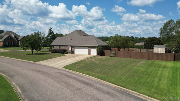 499 Weatherby Trail