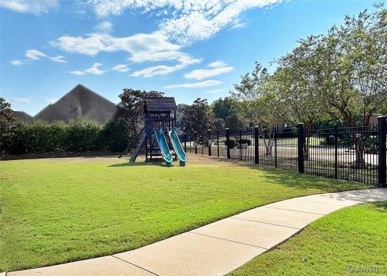 499 Weatherby Trail