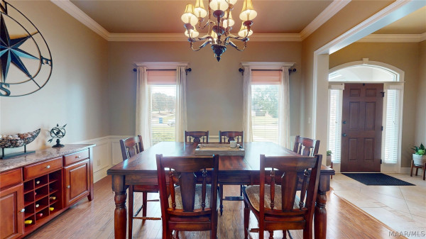 499 Weatherby Trail