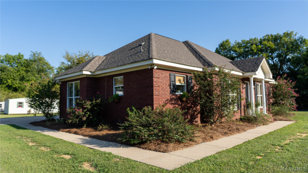 9527 Mobile Highway
