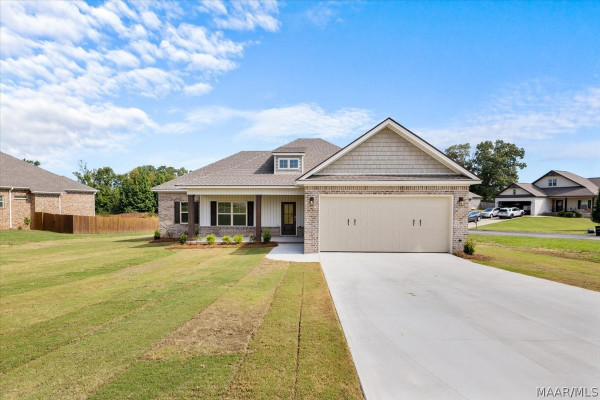 10 County Road 1081 .
