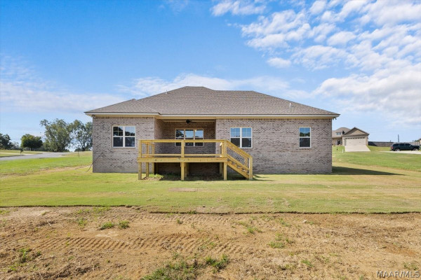 10 County Road 1081 .