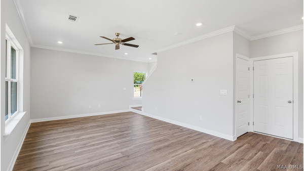 7370 Orange Blossom Way
