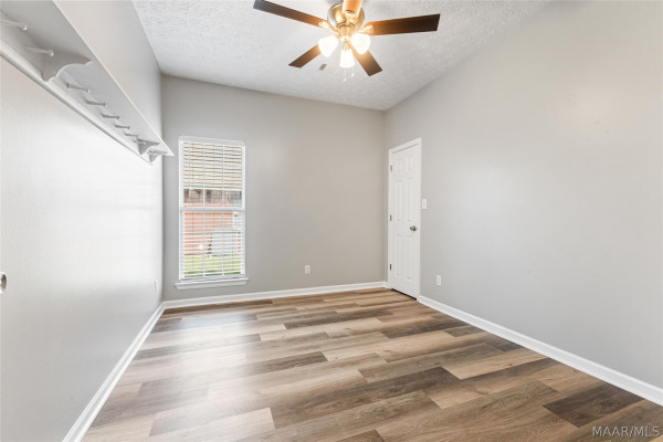 49 CLEARVIEW Lane