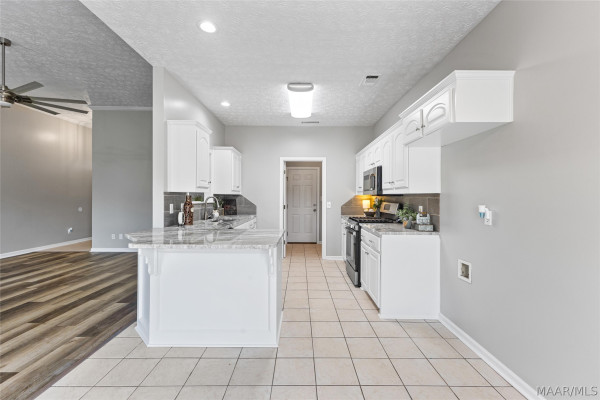 49 CLEARVIEW Lane