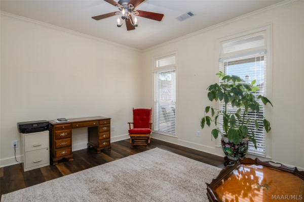 9806 Mid Pines Court