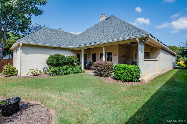 9806 Mid Pines Court
