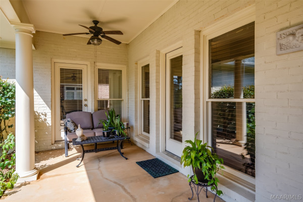 9806 Mid Pines Court