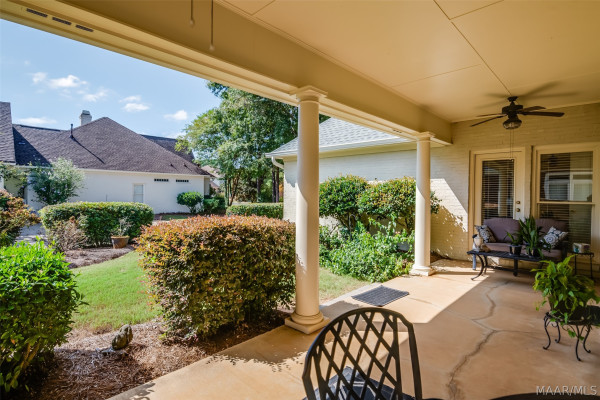 9806 Mid Pines Court