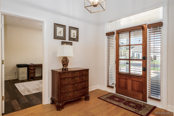 9806 Mid Pines Court