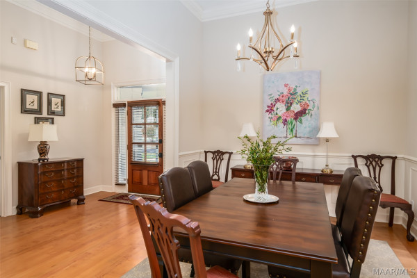 9806 Mid Pines Court