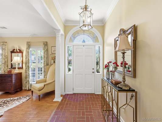 3207 Lancaster Lane