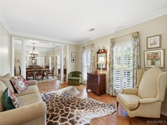 3207 Lancaster Lane