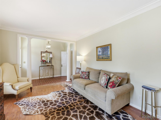 3207 Lancaster Lane