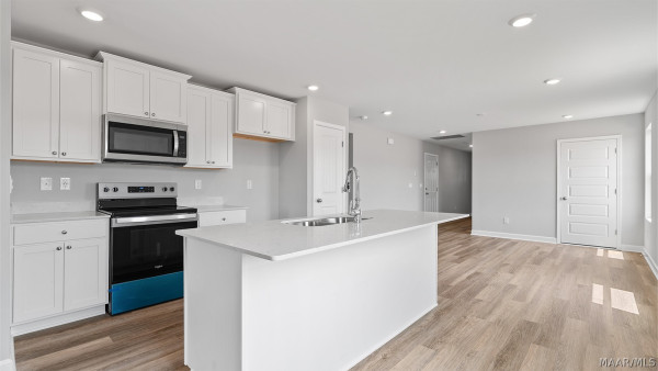 3139 Leo Lane