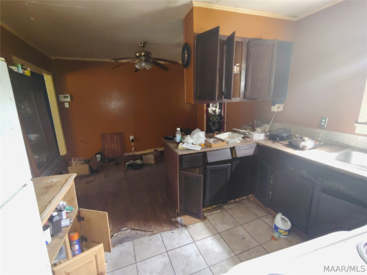 26 Trout Road