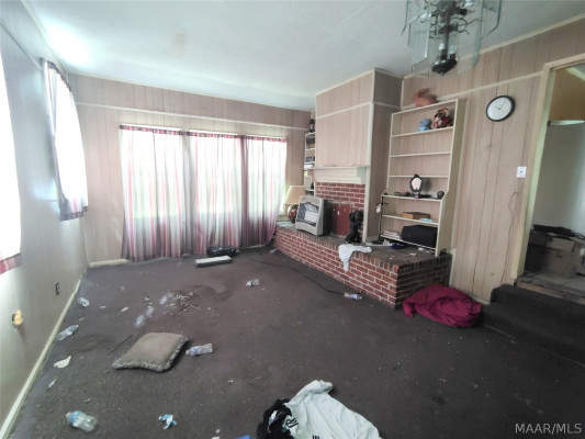 26 Trout Road