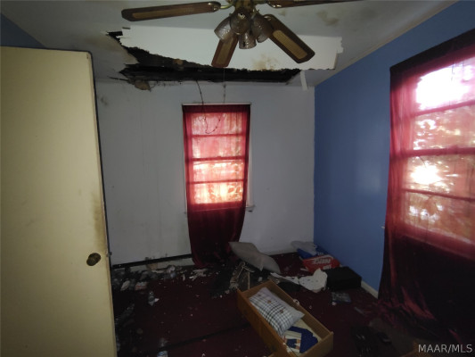 26 Trout Road