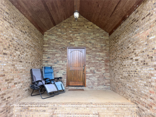 25 Autumn Trail Circle