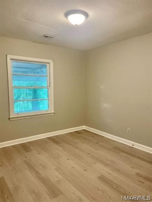 3134 Meadow Lane