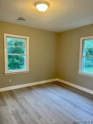 3134 Meadow Lane