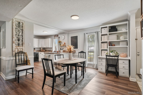 2331 N Cobb Loop