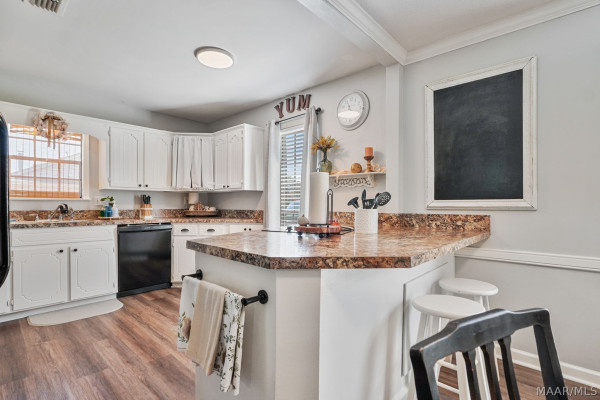 2331 N Cobb Loop