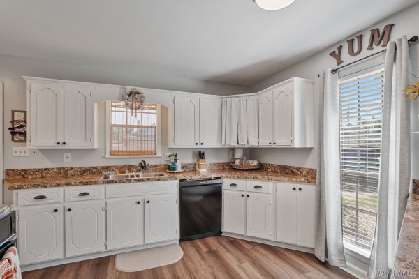 2331 N Cobb Loop