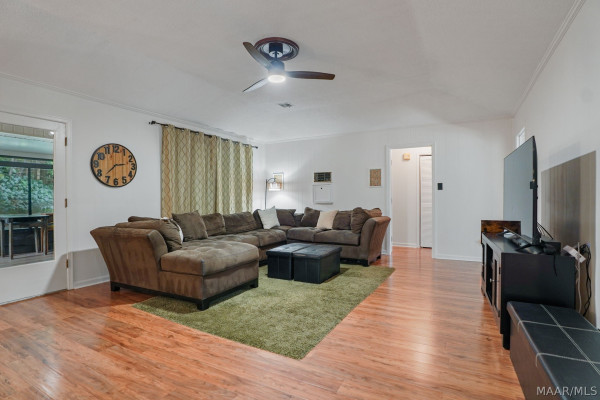 166 LEDYARD Drive