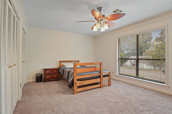 166 LEDYARD Drive