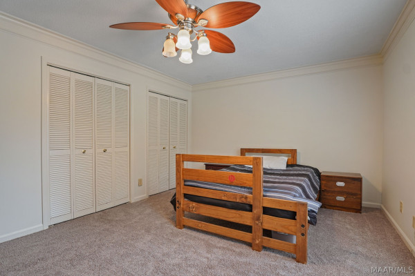 166 LEDYARD Drive