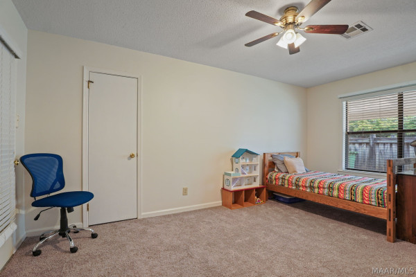166 LEDYARD Drive