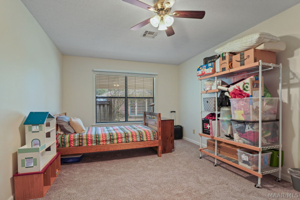 166 LEDYARD Drive