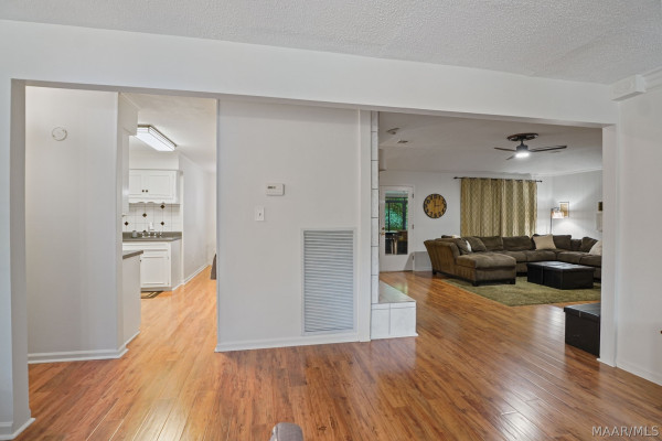 166 LEDYARD Drive