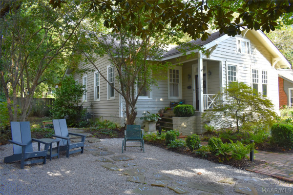3135 CLOVERDALE Road