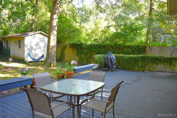 3135 CLOVERDALE Road