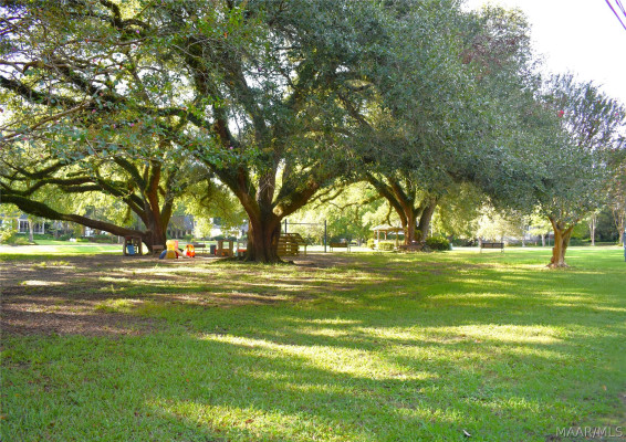 3135 CLOVERDALE Road