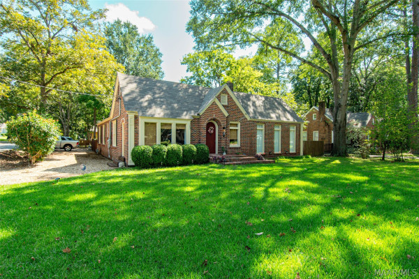 3203 Montezuma Road
