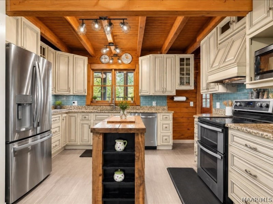 418 Timberlane Road