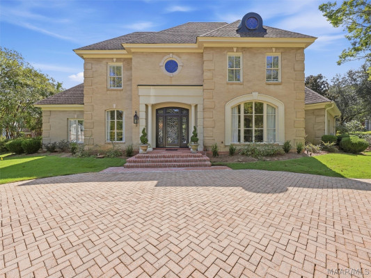 3201 Colline Close