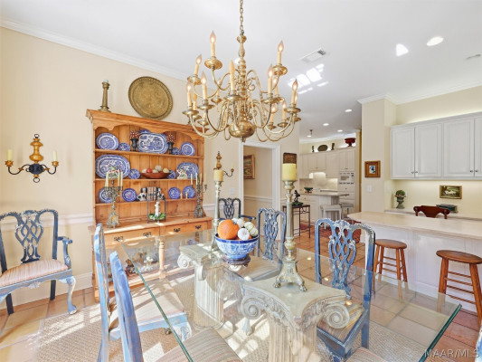 3201 Colline Close