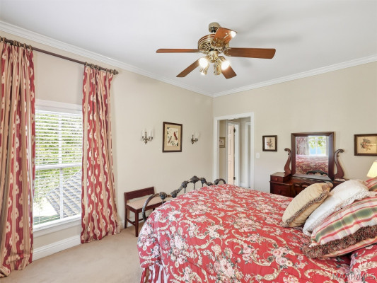 3201 Colline Close